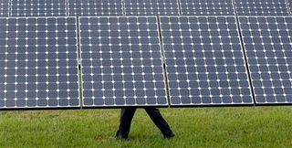Illustration for article titled Obama at DeSoto Solar Plant Gallery